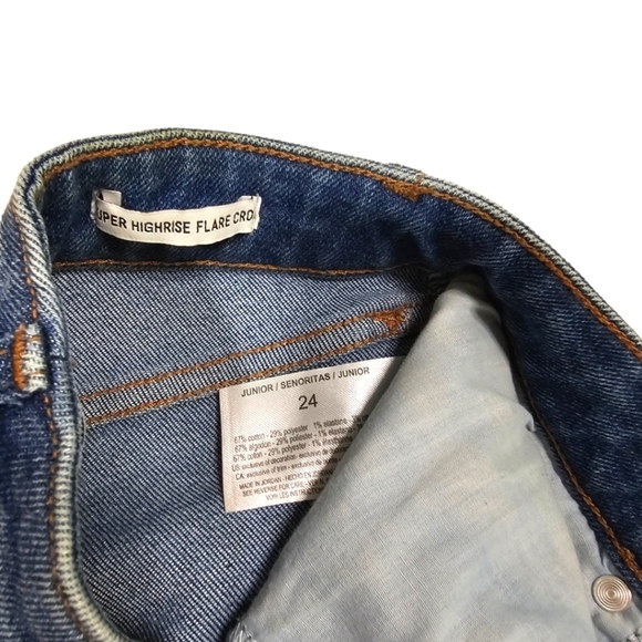 William Rast Super Hi-Rise Flare Crop Size 24 Light Blue - Picture 2 of 4